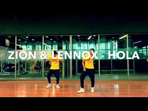 Hola - Zion & Lennox / Grupo Zumba Z2