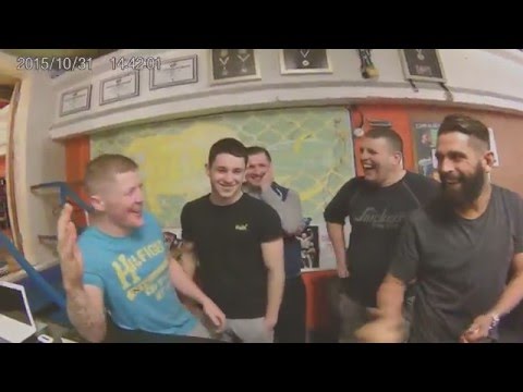 Tommy quinn showing Redser tricks