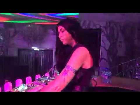 OLESIA BOND & ЭЛДЖЕЙ ICON MOSCOW