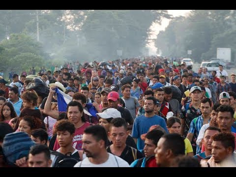 RAW Illegal Caravan MOB invasion 90% men storm USA border crossing Trump closes USA Border 11/25/18 Video