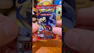 Let’s open some Destined Rivals today!! Come on Cynthia’s Garchomp! 🤞🏻