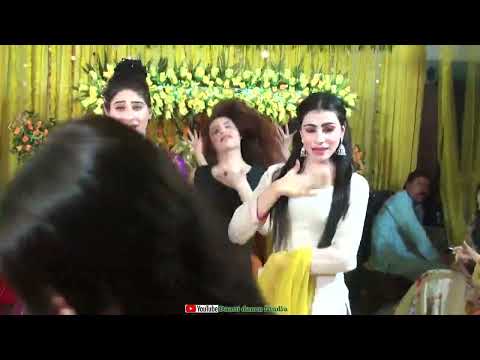 Sunaina, Madiha Shah, Jiya Khan dance, Haseena pathani Mehindi party