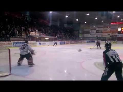 Cup-Match zwischen dem EHC Visp und Red Ice Martinach