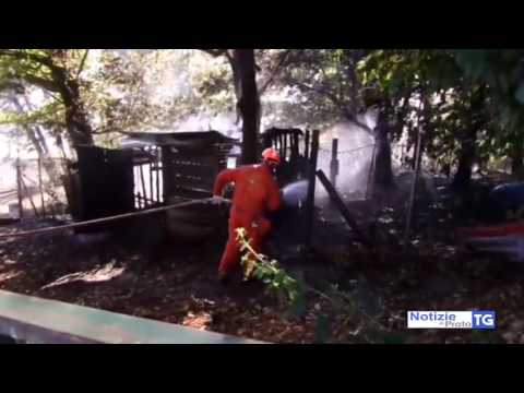 2017-07-17 PRATO - ROGO BOSCHI MONTALE, FIAMME VISIBILI DA TUTTA LA CITTÀ