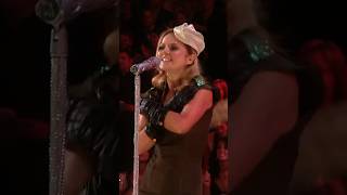 We had so much fun spicing up the @VictoriasSecret fashion show on this day in 2007 🫶 #SpiceGirls