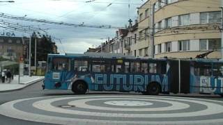 preview picture of video 'Trolleybus Trolejbus O-bus in Hradec Králové'