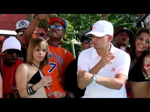 download lagu mp3 mp4 Blah Blah Baby, download lagu Blah Blah Baby gratis, unduh video klip Blah Blah Baby