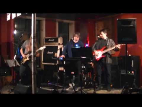 Comfortably Numb, cover by Mr Finch & Loose Change
