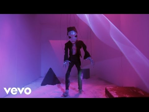 The Bunny The Bear - Sadie