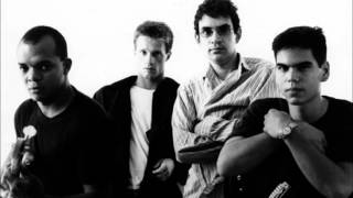 Legião Urbana -  Um dia Perfeito