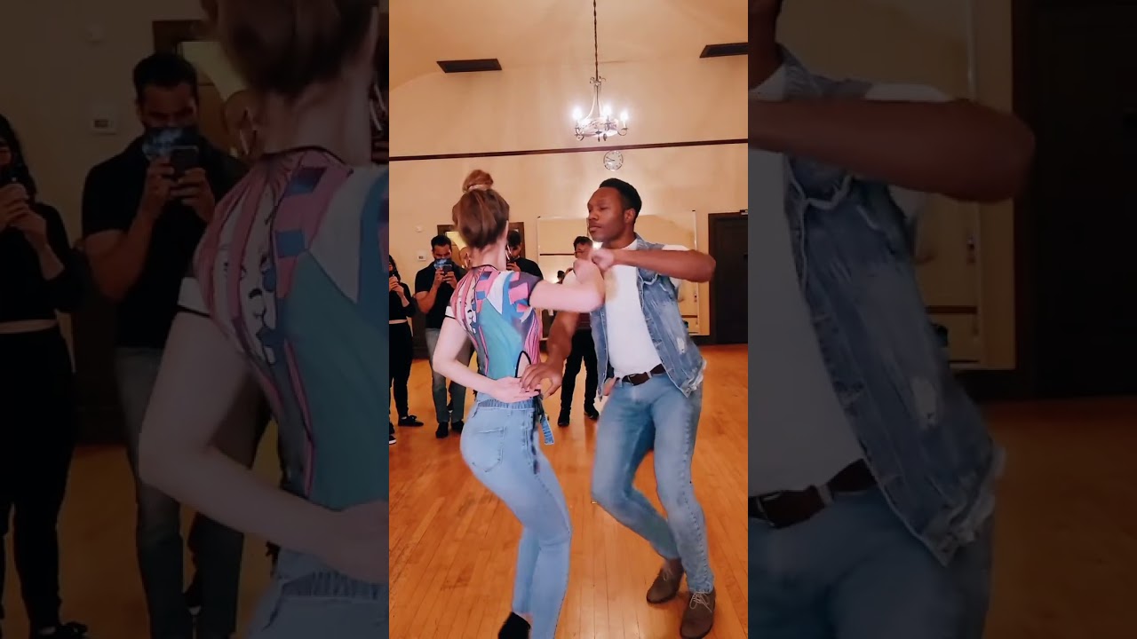 Alana y Esteban - Felix || Replay