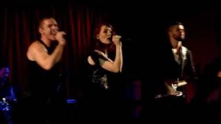 Scissor Sisters - Running out (live Bush Hall, London, 4&#39;12&#39;2010)