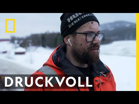 Wie kriegt man diesen 40-Tonner aus dem Graben? | Ice Road Rescue: Extremrettung in Norwegen