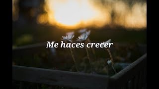 Me haces crecer (Lyric Video) - Marcela Gándara
