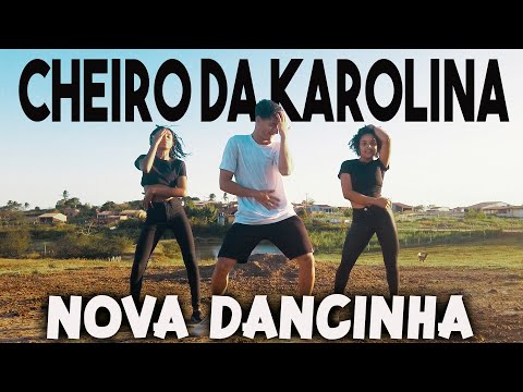 Karolina UM UM  - NOVA DANCINHA VIRAL- Luiz Gonzaga • O Cheiro da Karolina • VERSÃO FORROZINHO-dança