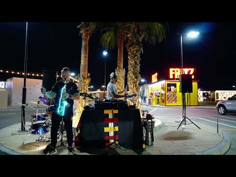 Timo Higgs and Dave Bo - Street Show RAK Lagoon Stop 02