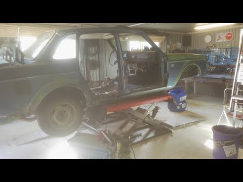 1977 Volvo 240 Restoration Project part 1