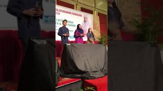 Hari Kemenangan Dato' Sri Siti Nurhaliza duet bersama2 Sitizoners.