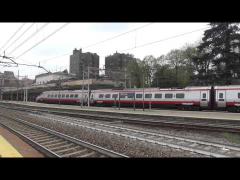 LA PARTENZA DEL FRECCIARGENTO ETR 610 DALLA STAZIONE DI MONZA.(MI) 5 - 4 - 2016.