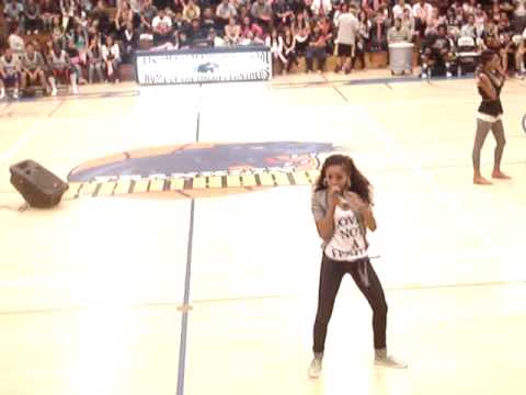 The Bangz - "We Jerkin" at the Franklin High School Power 106 Game (Halftime Performance)