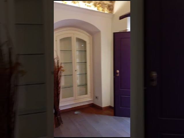 APPARTAMENTO IN VENDITA AL CENTRO STORICO POSTO AL PIANO TERRA