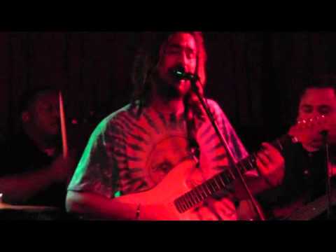 Quino McWhinney performs Cosas Naturales