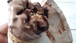 Download lagu Ice Cream Diamond 5000 kaya gini enak mp3 Download lagu Ice Cream Diamond 5000 kaya gini enak mp3