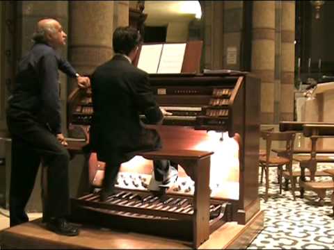 Gabriele Studer plays Carillon de Westminster by Louis Vierne