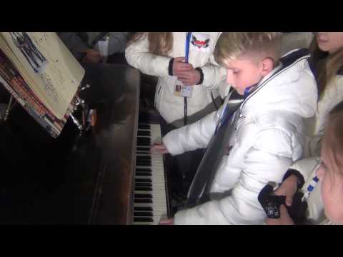 ESCKAZ live in Kyiv: Ilya Volkov (Belarus) plays piano