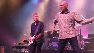 Best Of Both Worlds - Midnight Oil - Toronto - May 20th, 2017