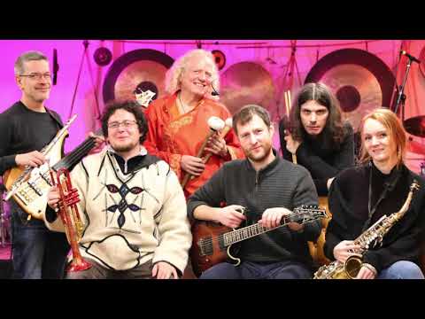 171203   The Positive Creative World - on Tour in India - Promo Salut