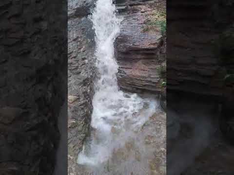Cachoeira do Riacho no Sítio Recanto da Serra com Água  Parelhas RN