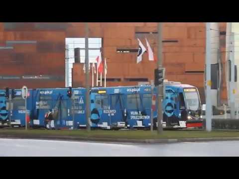 GAiT 1128. Gdański tramwaj z Lechem Wałęsą. Jeżdżąca reklama Europejskiego Centrum Solidarności