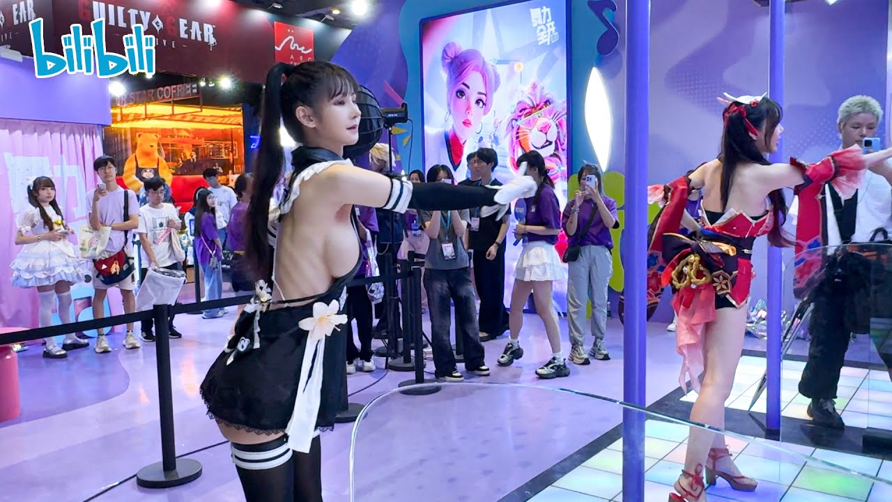 코스프레 댄스로 중국 뒤집어 놓은 마이부 스텔라 블레이드 이브