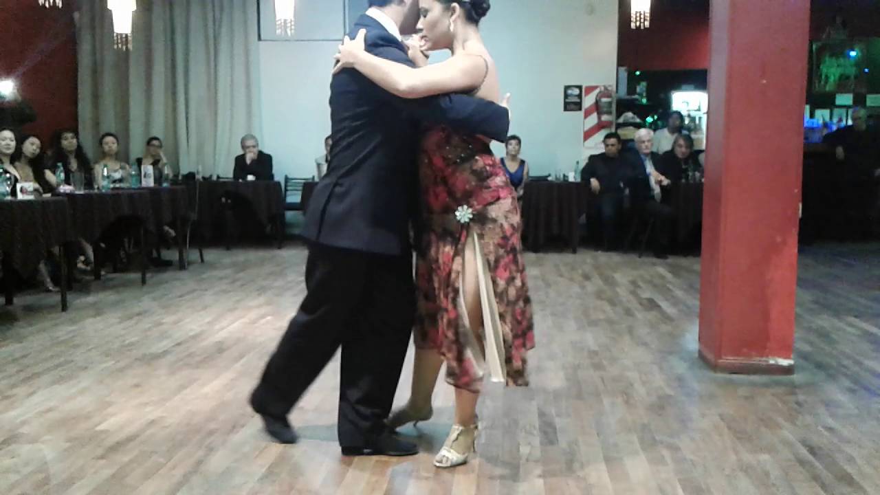 Bailaron Alexa Yepes Arbolera & Edwin Espinosa, en la Milonga de los Domingo. Part.1 - 31/07/16