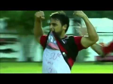2º Gol do Vitória - Maxi Biancucchi (Vitória 2x0 Santos / 35ª Rodada Brasileiro Série A 2013)