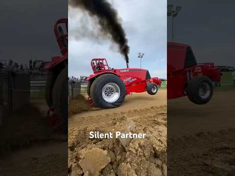 Kyle Sullivan “Silent Partner” Tractor Pulling 2023 #caseih #wheelie