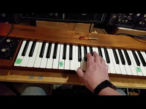 Moog 901 oscillators