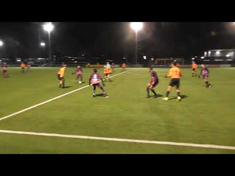 6 feb 2018 FC Utrecht O15-1 - VV De Meern O17-2 vriendsch 3-4 Er wordt goed gespeeld