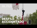DESFILE MILITAR del 12 de OCTUBRE| Un PARACAIDISTA choca contra una FAROLA DESFILE MILITAR del 12 de OCTUBRE| Un PARACAIDISTA choca contra una FAROLA