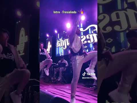 FRESIALINDA / LIVE CONCERT IN TRUJILLO / INTRO