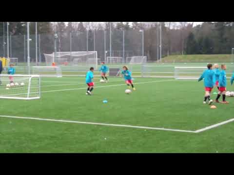 PSV Eindhoven u13 dribbling | 1v1 | defending | passing | receiving | decision making | finishing