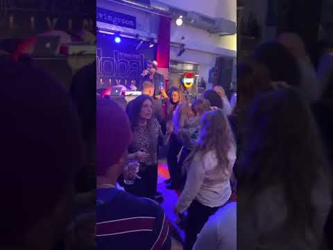 Papa Dee & Governor Andy på Global Living