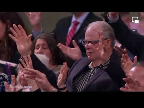Jimmy Swaggart sings Thank you Jesus