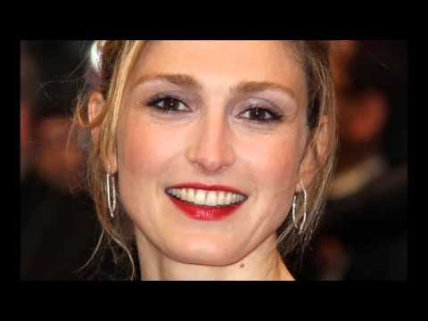 CUFFLINKS   WHEN JULIE COMES AROUND