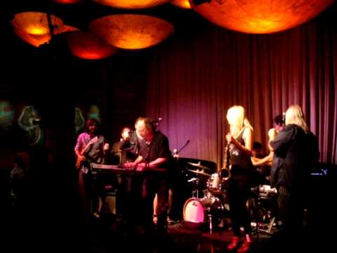 DAVE SCHULZ'SALL STAR JAM 2 /VIBRATO GRILL AND JAZZ . LOS ANGELES . FILMED BY JACQUES SILBERSTEIN .