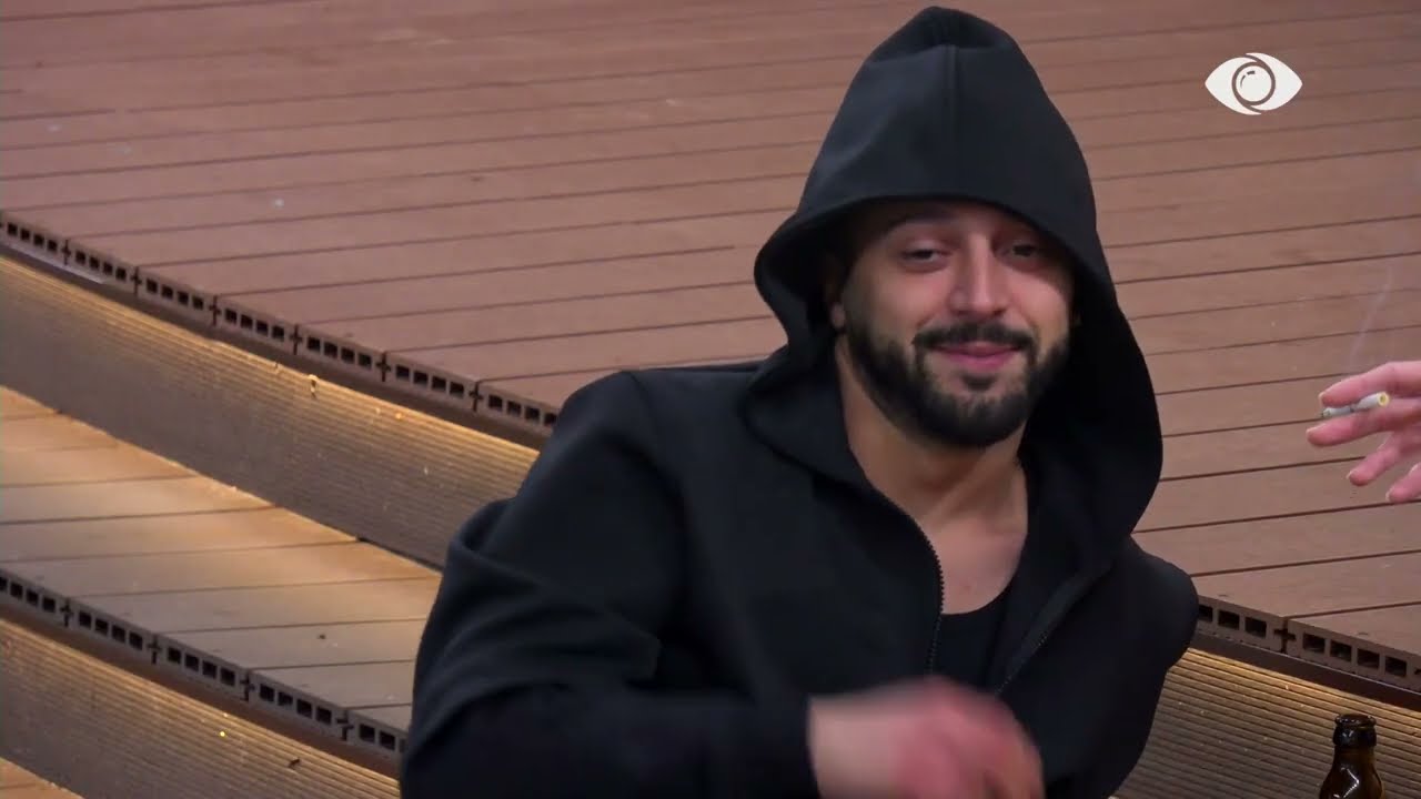 Je një vëllaçko i vogël/ Egli bisedon me Gjestin: E pse…