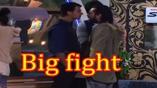 Bigg Boss 9: Prince Narula And Rishabh Sinha’s Ugly Fight