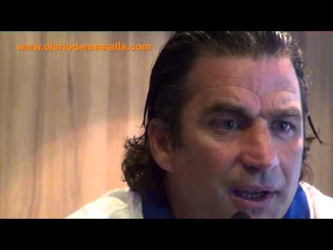 Rueda de prensa de despedida de Pizzi