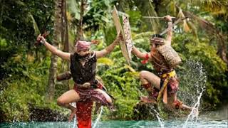 Download lagu Menikmati Keindahan Alam dengan Sape Dayak Kalimantan mp3 Download lagu Menikmati Keindahan Alam dengan Sape Dayak Kalimantan mp3